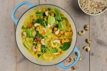 Curry met paksoi